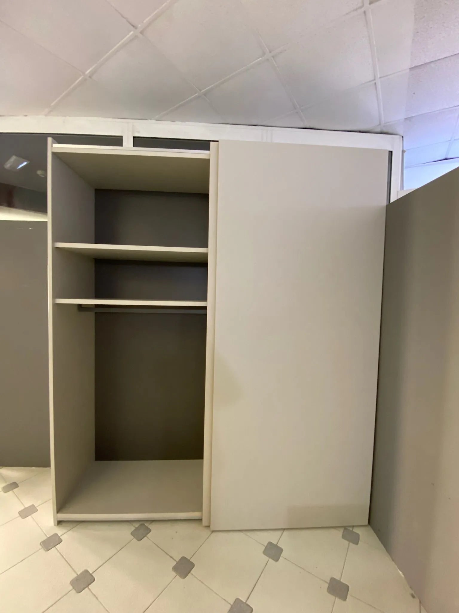 Armadio Core Caccaro con ante scorrevoli