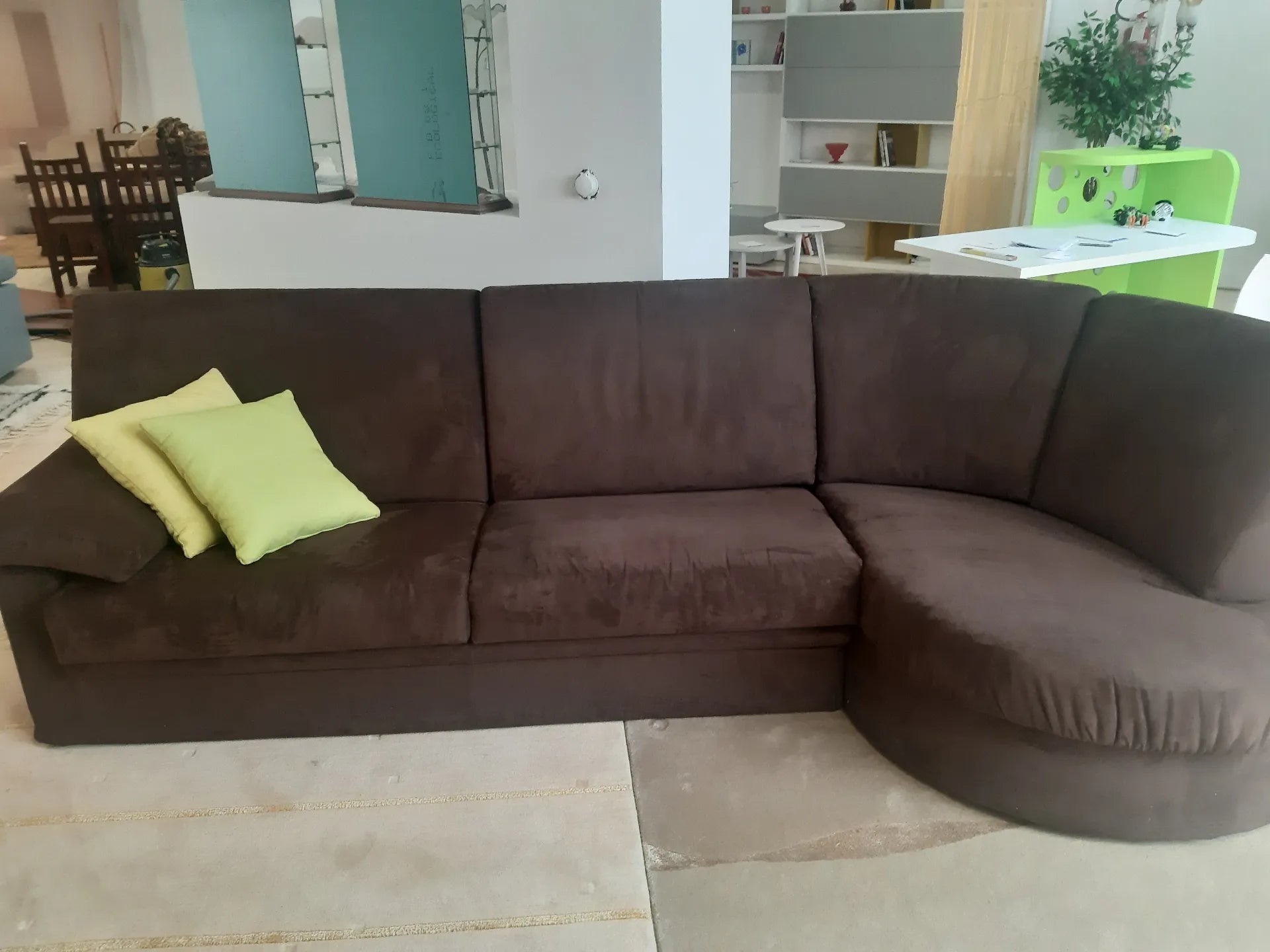 Divano con penisola in Tessuto Girondo Rigosalotti