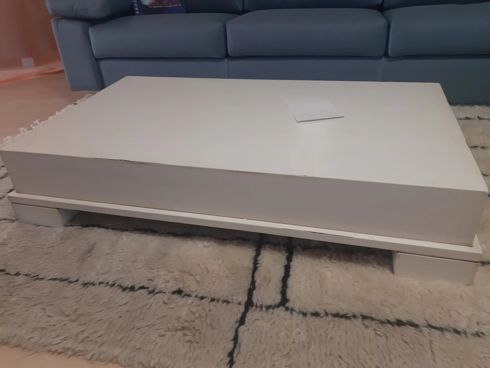 Tavolino laccato Mirandola