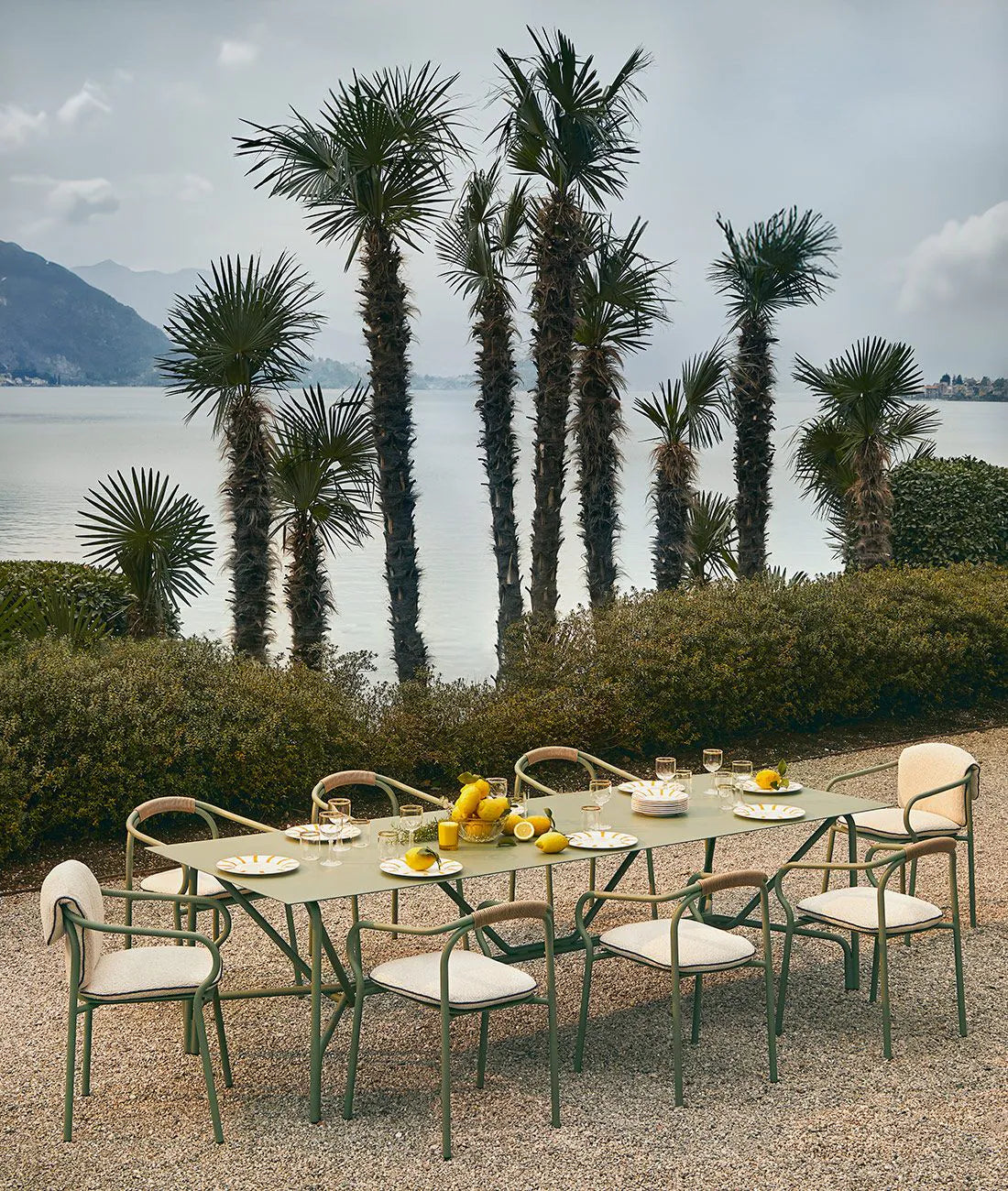 Unopiù | Tavolo Salò rettangolare in alluminio 279 cm