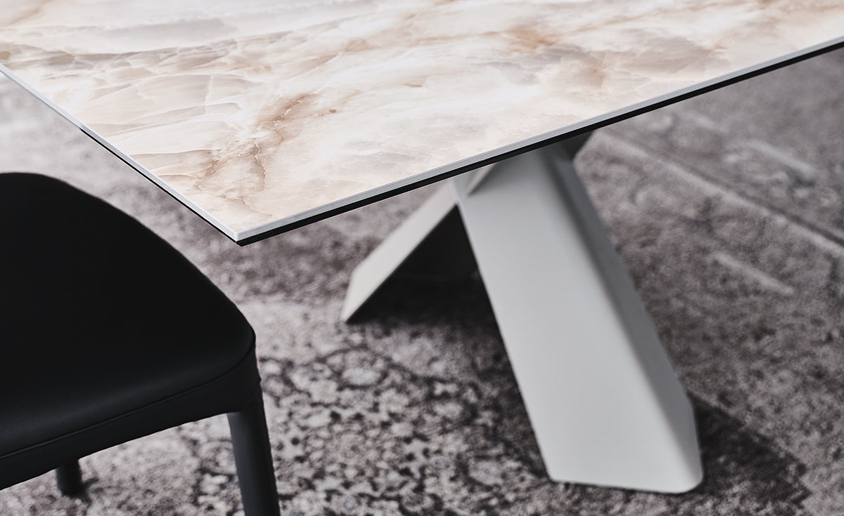 Tavolo Mad Max Keramik Cattelan - base in acciaio e piano in ceramica (240x120x74h sag.)