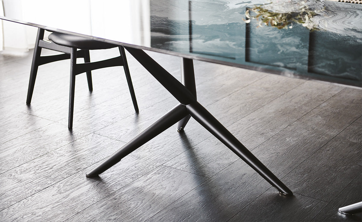 Tavolo Atlantis Crystalart Cattelan - base in acciaio e piano in cristallo