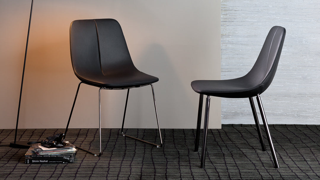 Sedia By Bonaldo - gambe in legno e rivestimento in tessuto, ecopelle, ecopelle vintage e pelle