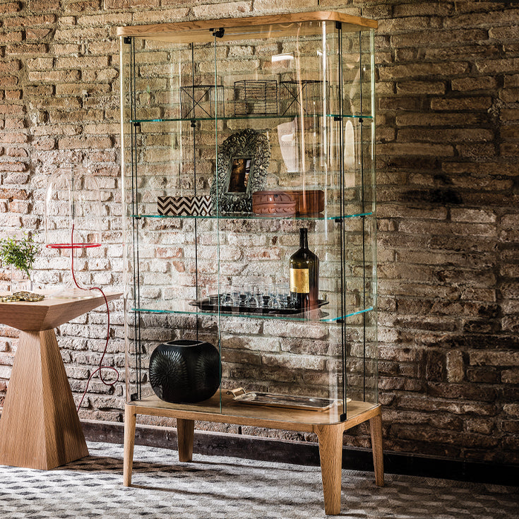 Vetrina Chantal Cattelan - struttura e ripiani in cristallo, cielo e fondo in legno