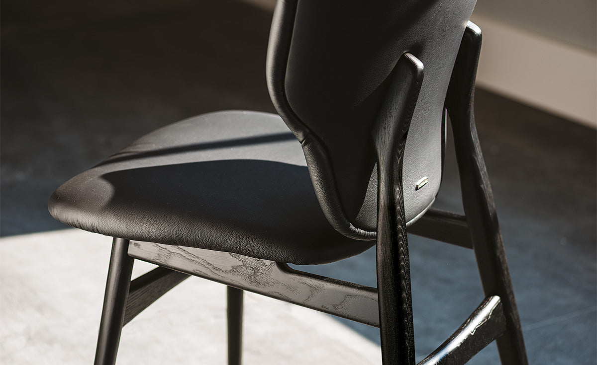 Sedia Dumbo Cattelan - struttura in legno e rivestimento in tessuto, ecopelle, synthetic nubuck o pelle