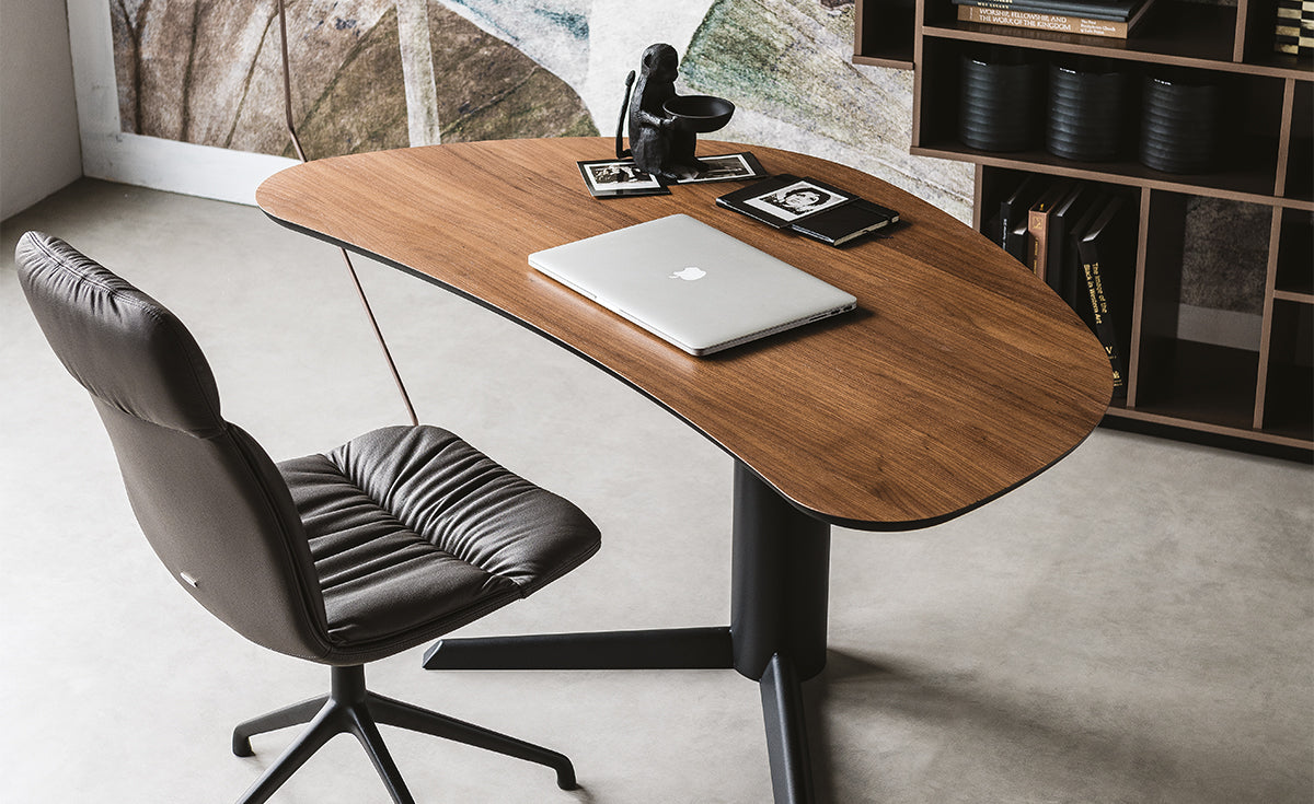 Scrivania Malibù Cattelan - base in acciaio verniciato e piano in legno