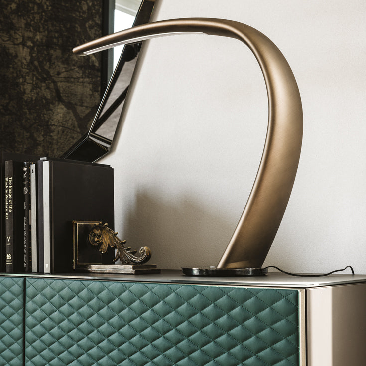 Lampada Mamba Cattelan - struttura in poliuretano rigido