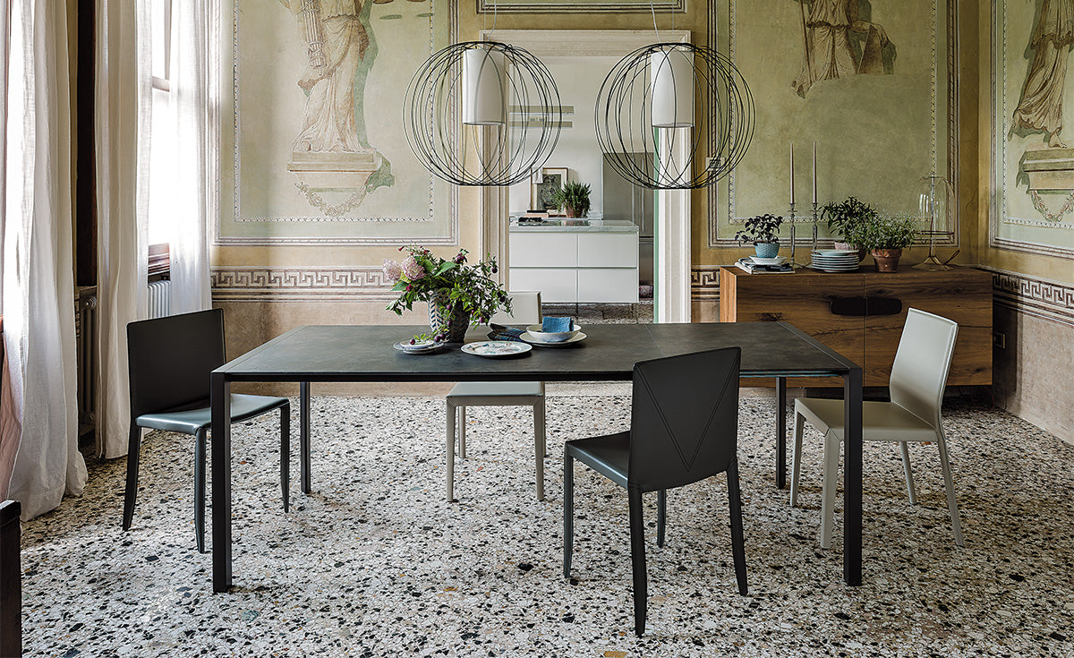 Tavolo Pedro Drive Cattelan -base in acciaio e piano in postformato laminato