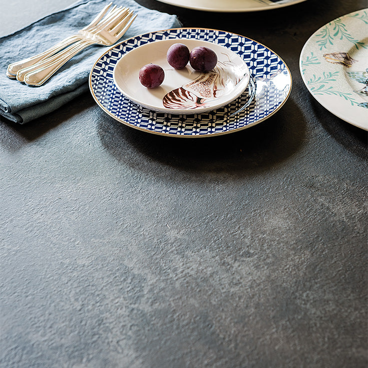 Tavolo Pedro Drive Cattelan -base in acciaio e piano in postformato laminato