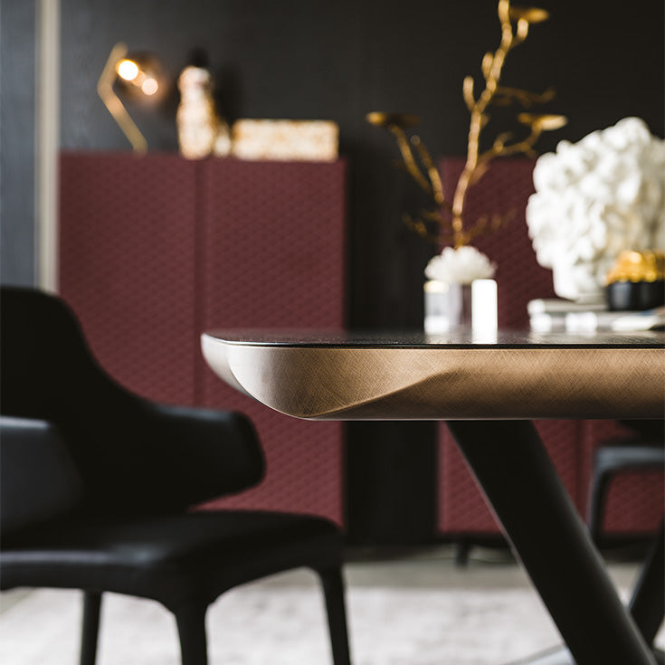 Tavolo Planer Wood Cattelan - base in acciaio e piano in legno (Versione M: piano sagomato con bordi obliqui arrotondati)