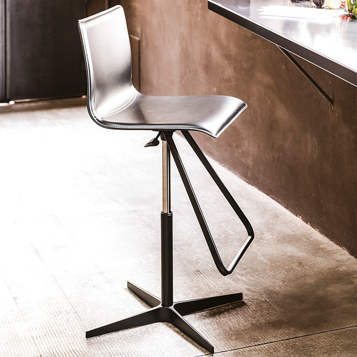 Sgabello Toto X Cattelan - sgabello ultraleggero regolabile in altezza e girevole